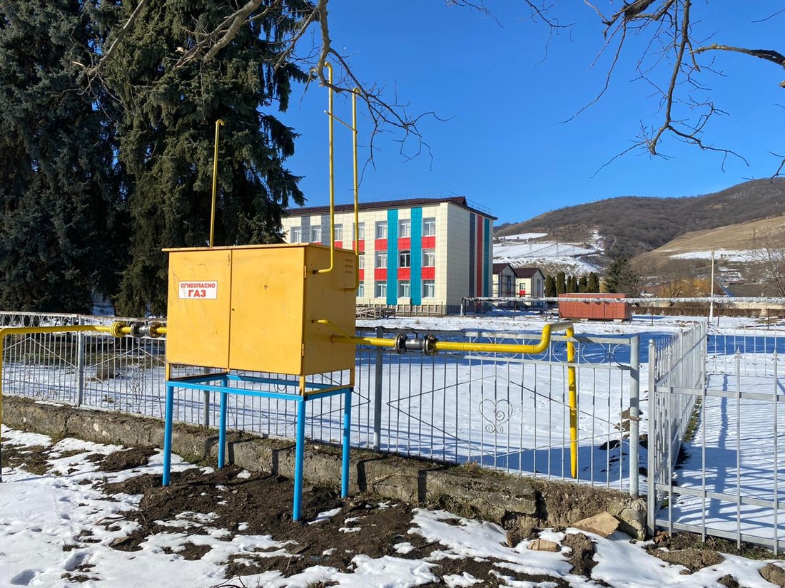 Пункт редуцирования газа, установленный в школе с. Аушигер Кабардино-Балкарии