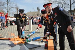 Торжественное зажжение Вечного огня