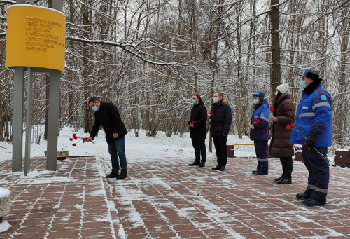 Газовики «Газпром газораспределение Москва» почтили память воинов, разгромивших фашистские войска на подступах к столице