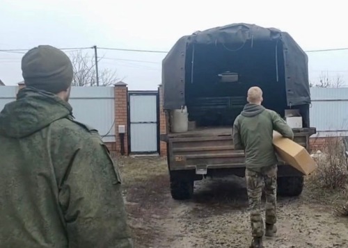 Оказали помощь военнослужащим